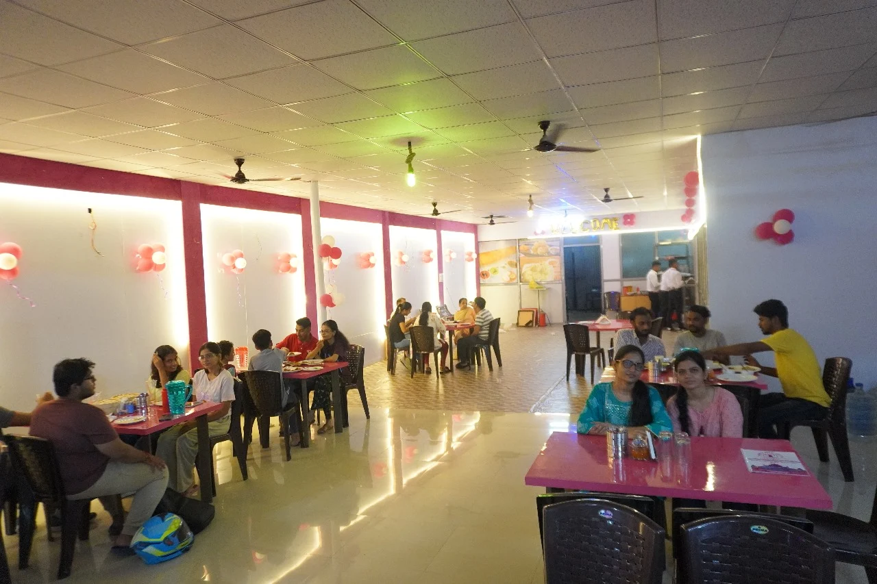  The Pink City Restaurant slider image