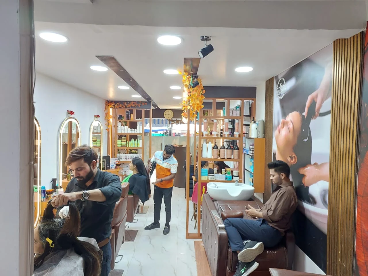  The Clay Smart Salon slider image